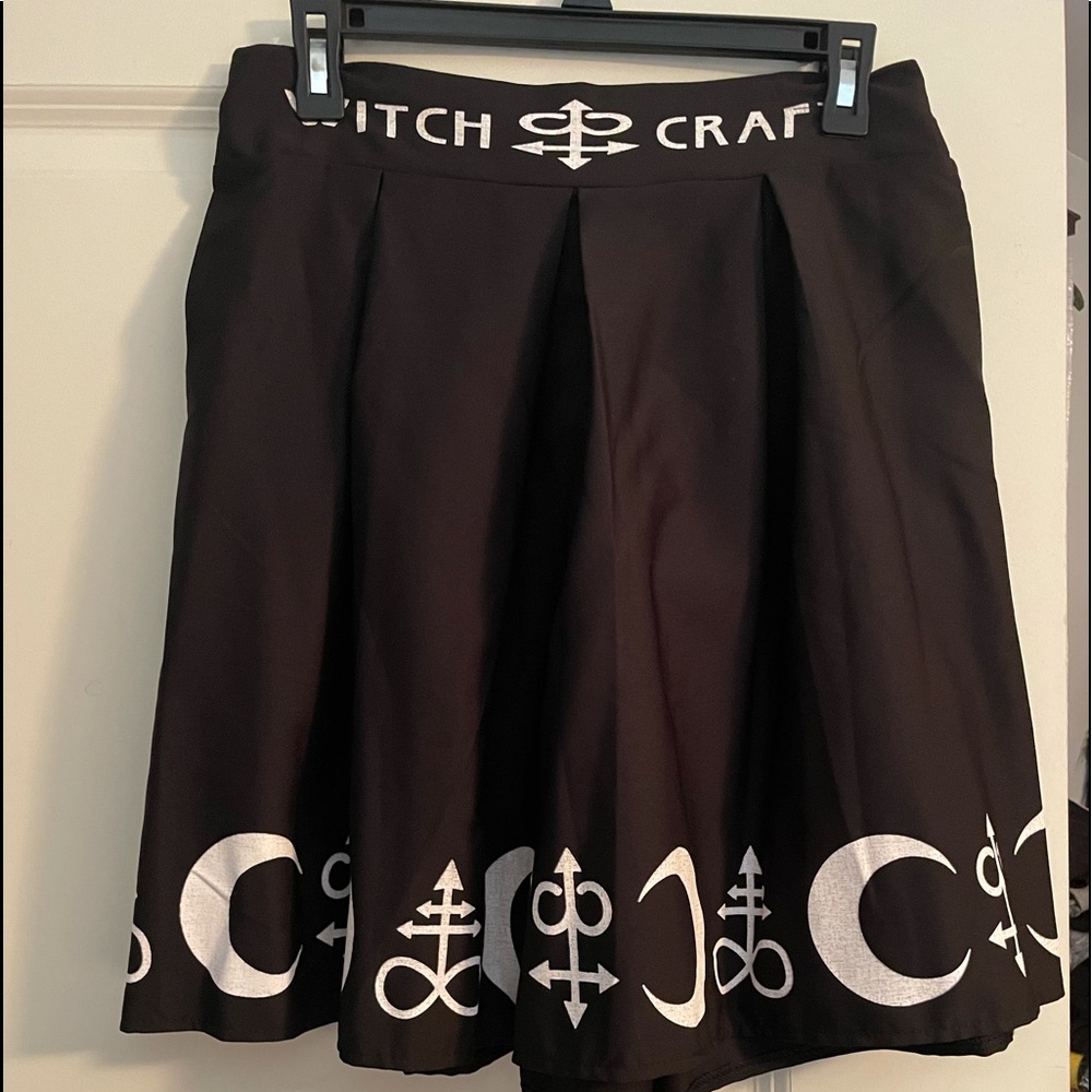 Black skirt